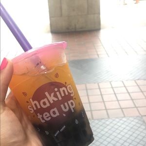 Meet your Posher, Yara